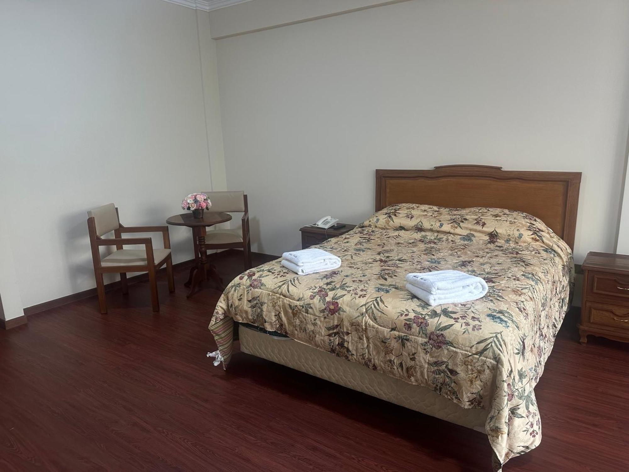 Hotel Oblitas Cochabamba Eksteriør billede