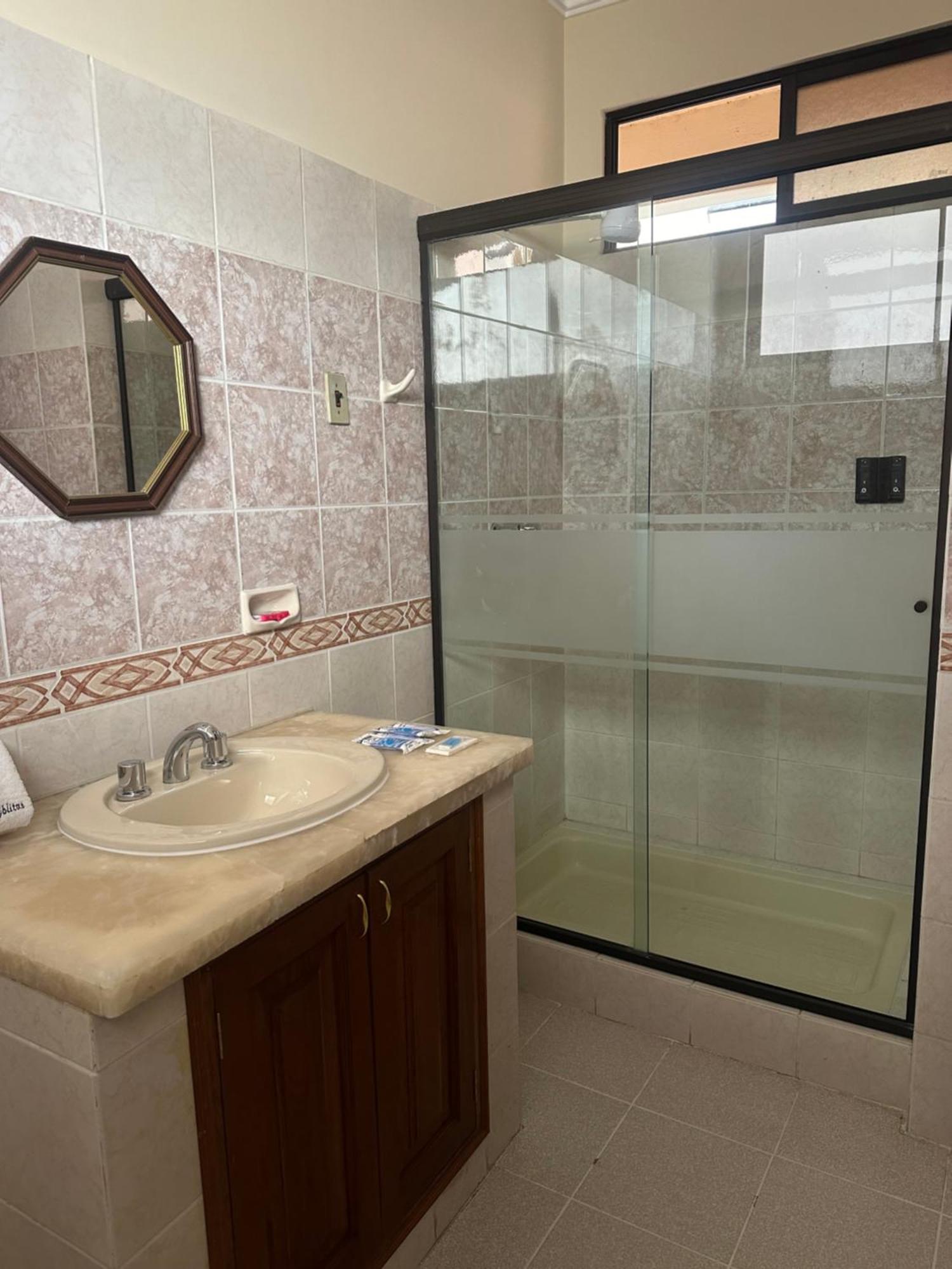 Hotel Oblitas Cochabamba Eksteriør billede