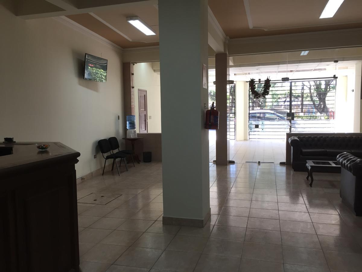 Hotel Oblitas Cochabamba Eksteriør billede